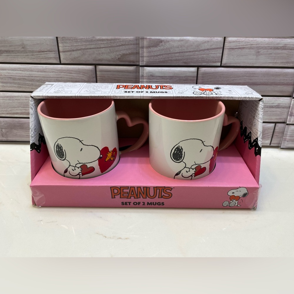 Peanuts❤️ Snoopy & Woodstock Valentine’s Day mugs set of 2 New in box